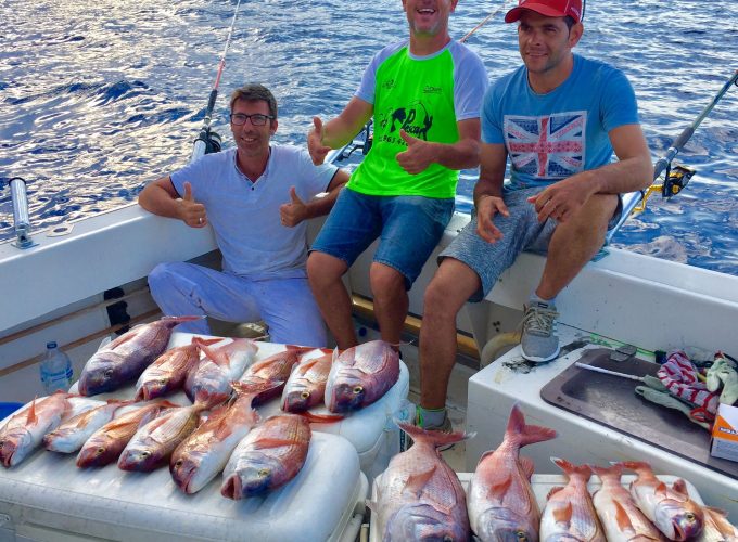 Salida de pesca en barco compartido en Burriana