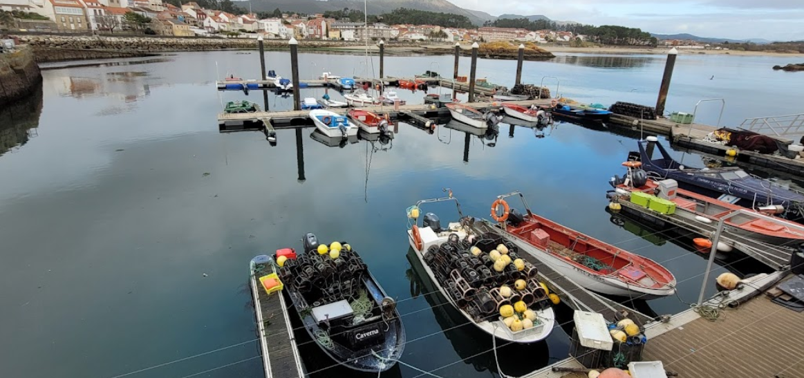 Charter y salidas de pesca en Palmeira A Coruña - Alquiler de barcos de pesca deportiva en Palmeira