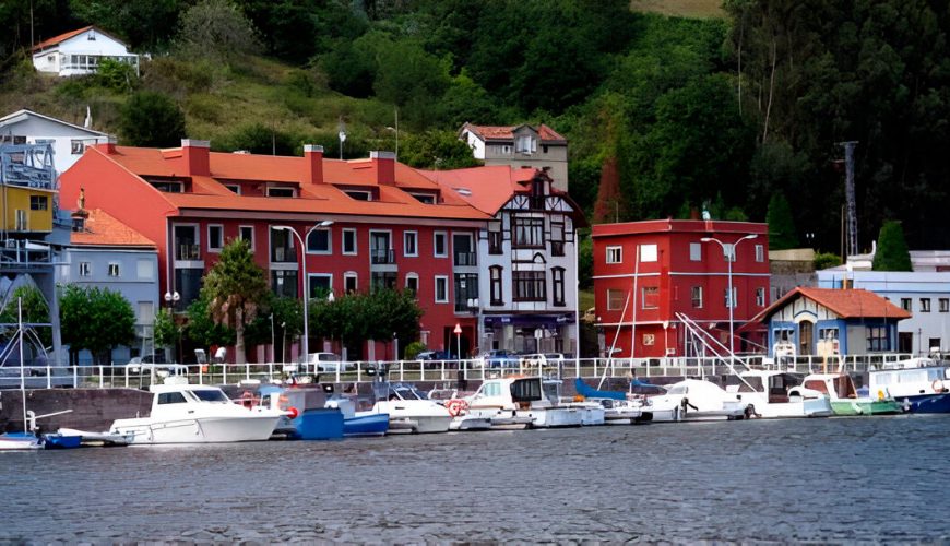charter excursiones y salidas de pesca en barco en San Esteban Asturias Excursiones de pesca desde embarcacion en el puerto de San Esteban