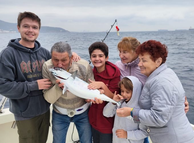 Pesca en familia La Linea